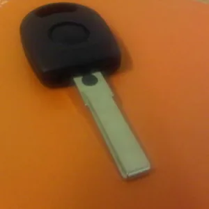UNCUT HU66 CAR KEY BLANK WITH & BULB FOR VW VOLKSWAGON