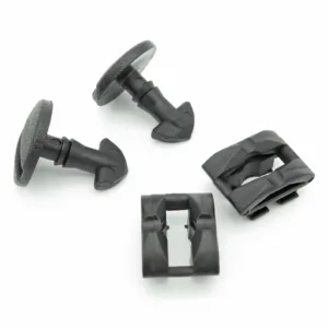 2x Land Rover Discovery 3 & 4 Bumper Tow Eye Cover Twist Clips with Retainers