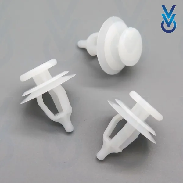 10x Boot Carpet & Interior Lining Clips for some Citroen C3 Pluriel, C5
