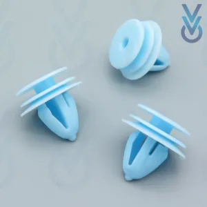 10x Boot Carpet & Interior Lining Clips for some Hyundai Vehicles