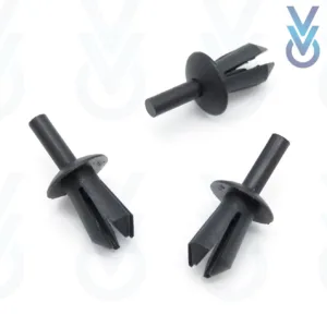 10x Boot Carpet & Interior Lining Clips for some Mercedes-Benz C-Class