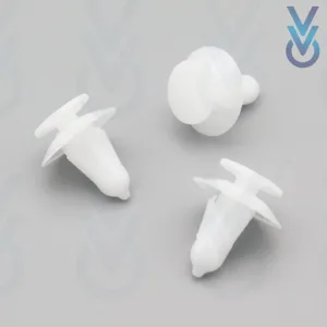 10x Boot Carpet & Interior Lining Clips for some Volvo S40