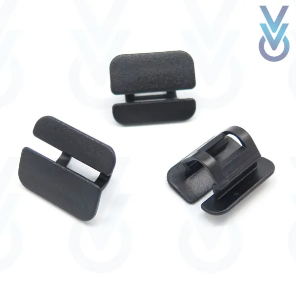 10x Bonnet Insulation and Soundproofing Clips for some Land Rover Vehicles