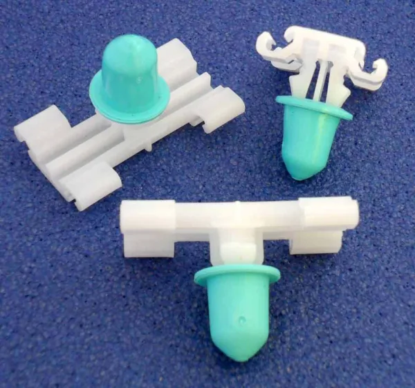 5x BMW 3-Series Exterior Door Side Moulding Bump/Rub Strip Trim Fastener Clips