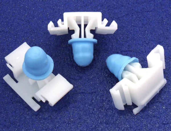 4x BMW E36 Exterior Side Moulding / Door Bumpstrip Fastener Clips - inc M-Tech