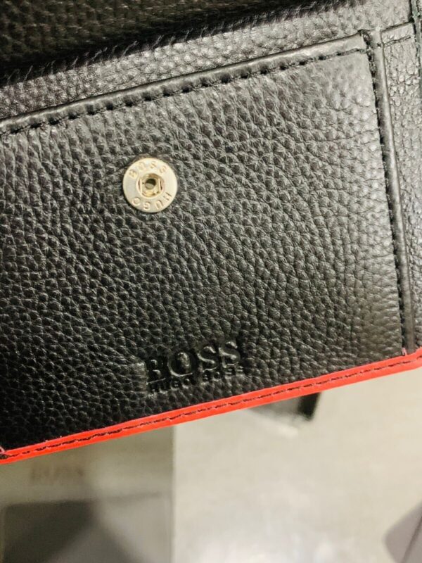 NEW HUGO BOSS MEN MADIAL BIFOLD BLACK AND RED LEATHER WALLET WITH COIN POCKET - Image 7
