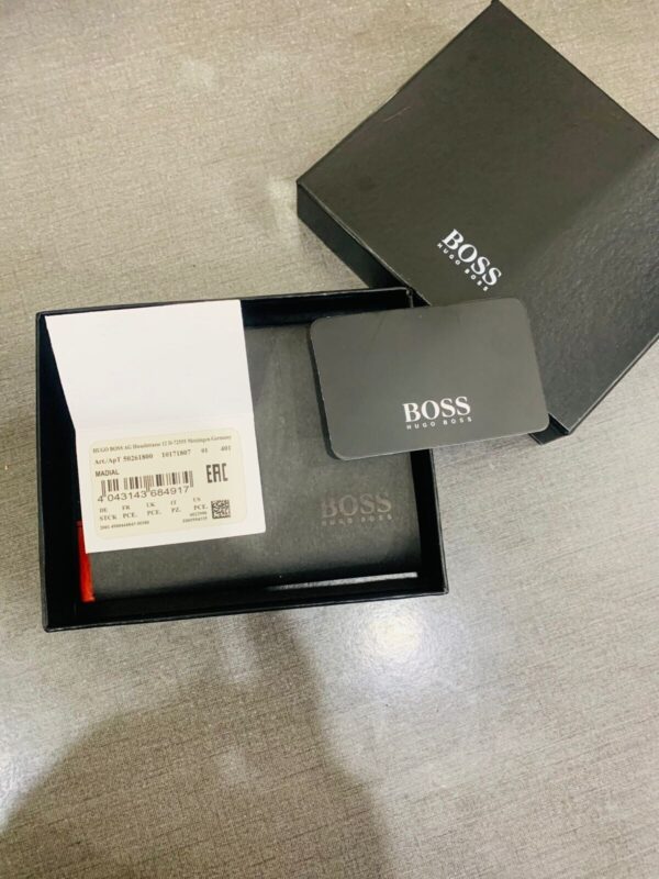 NEW HUGO BOSS MEN MADIAL BIFOLD BLACK AND RED LEATHER WALLET WITH COIN POCKET - Image 12