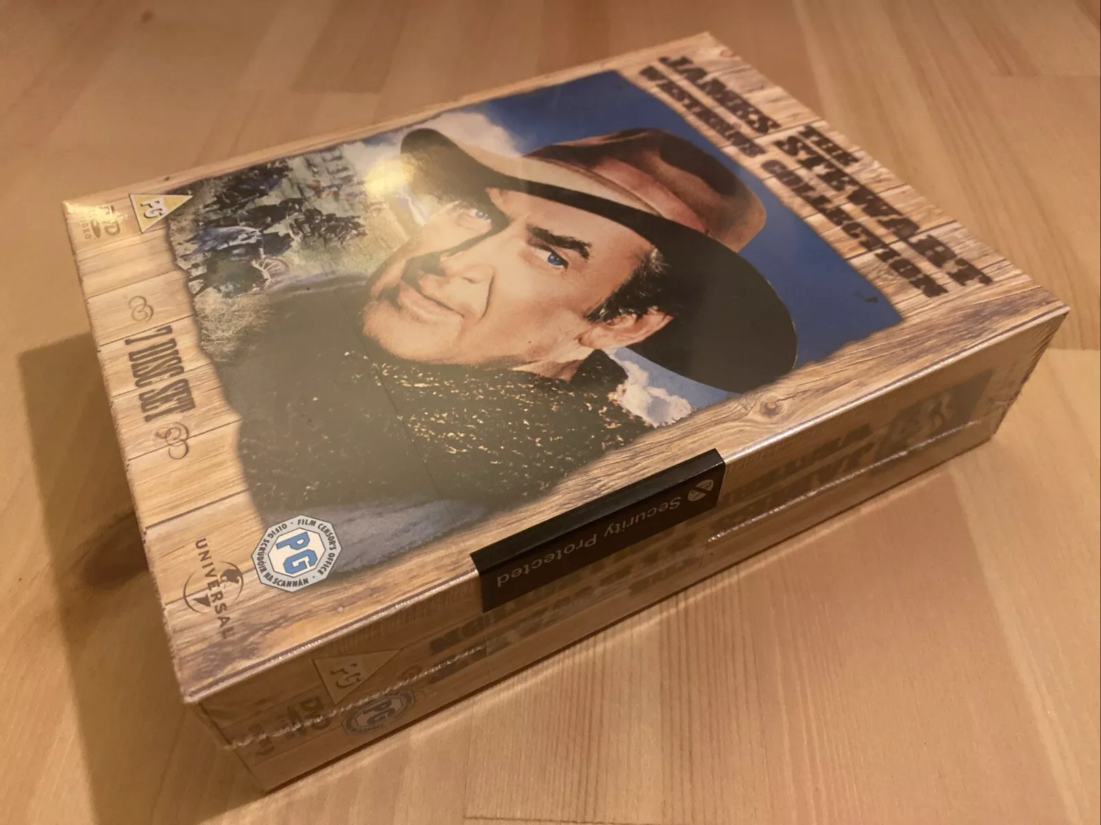- THE JAMES STEWART WESTERN COLLECTION - 7 DISC DVD BOXSET Region 2 (Brand New)