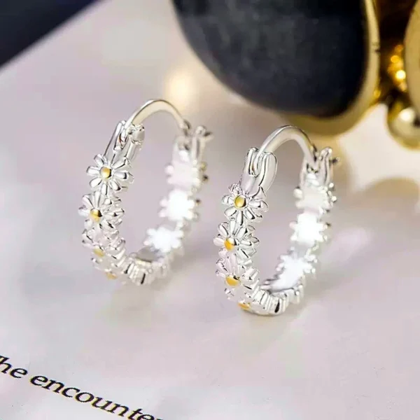 925 Sterling Silver Beautiful Daisy Hoop Earrings Women Girls Jewellery Gift UK - Image 8